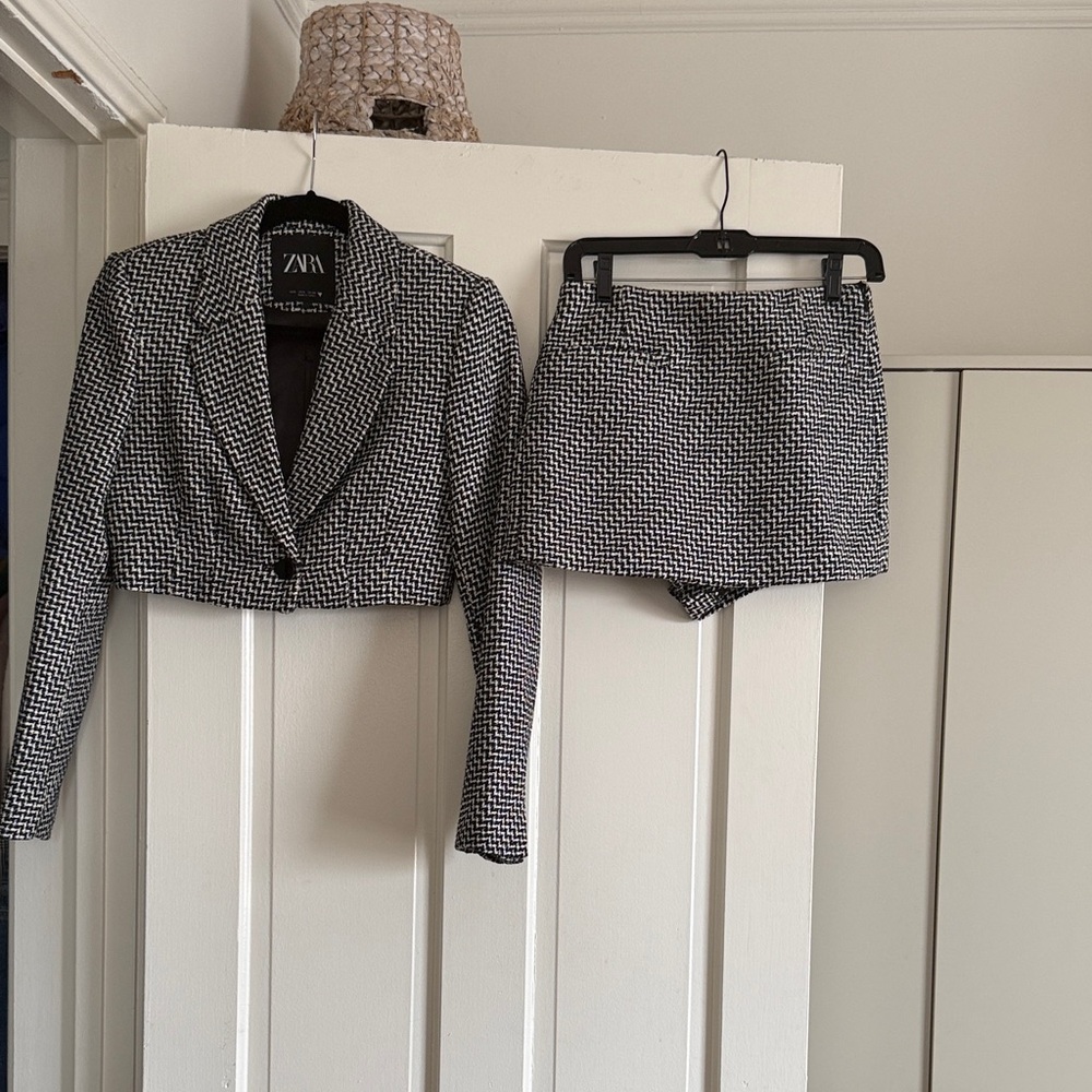 Zara Monochrome Houndstooth Blazer and Skirt Set